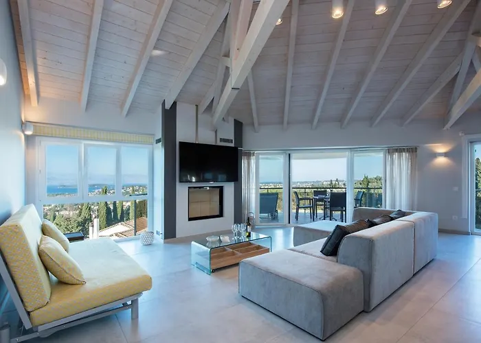 Fedra\' House